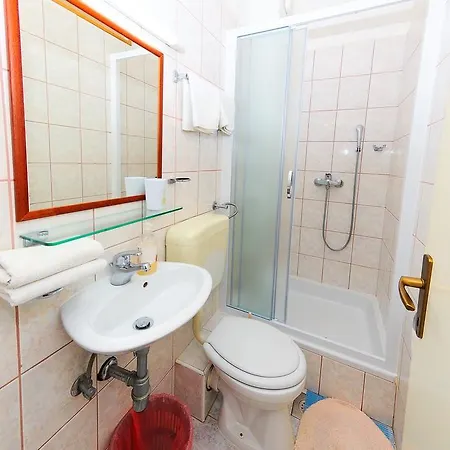 Rajic Гостевой дом 3*