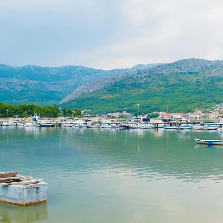 Rajic Πανσιόν 3*