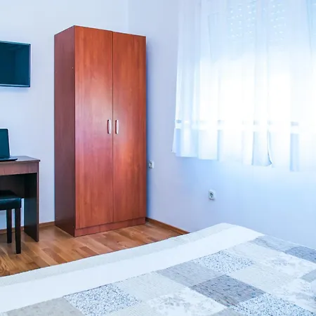 Rajic Casa de hóspedes 3*
