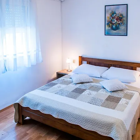 Rajic Konukevi 3*