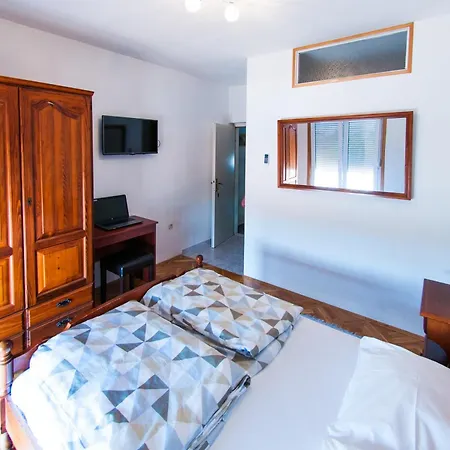 Rajic Penzion 3*